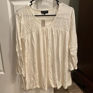 Local Boutique shirt, size small, NWT
